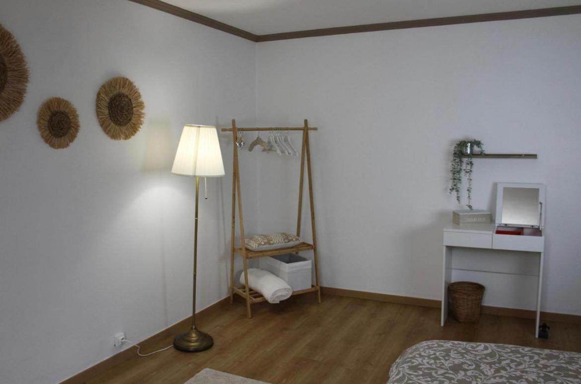 Chambres A La Maison Hermitage Aincourt Exterior photo