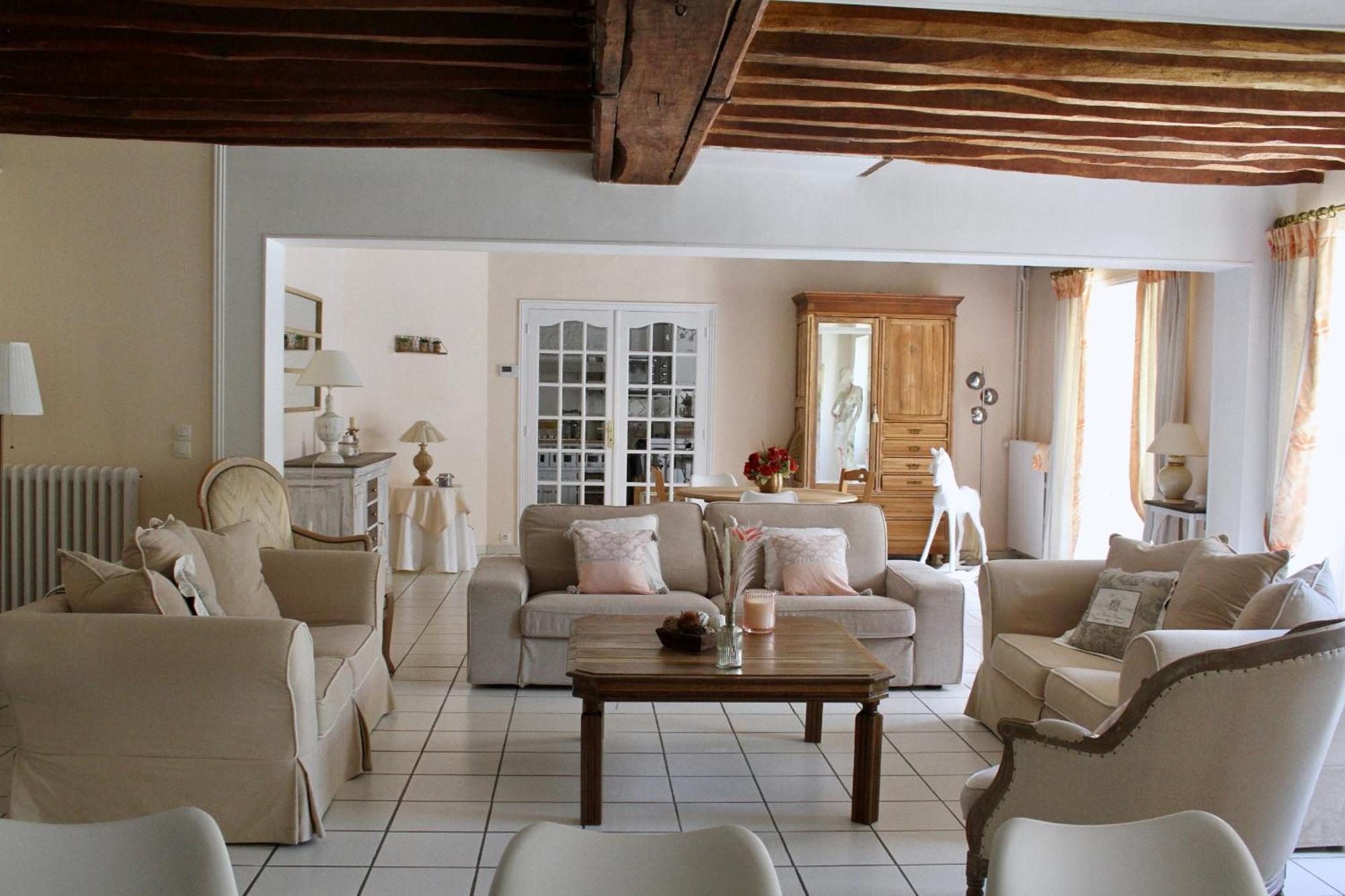 Chambres A La Maison Hermitage Aincourt Exterior photo